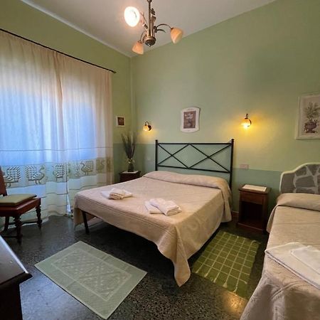 Hotel Fera5 Olbia Exteriér fotografie